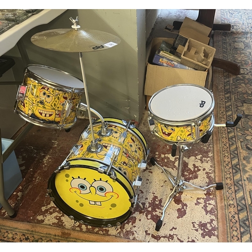 323 - Rare Sponge Bob Square Pants children’s drum kit