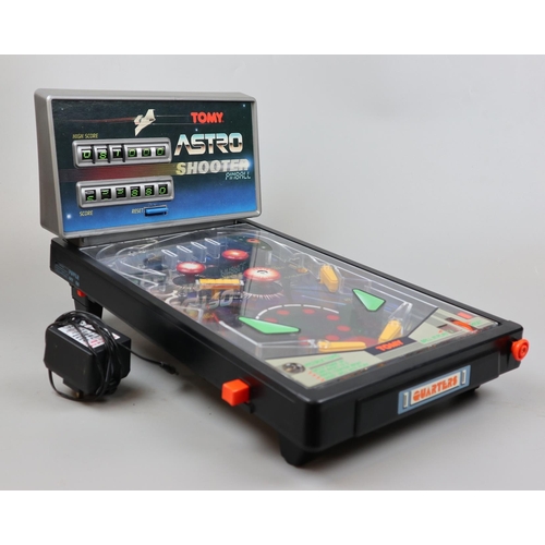 37 - Tomy Astro Shooter flipper pinball game
