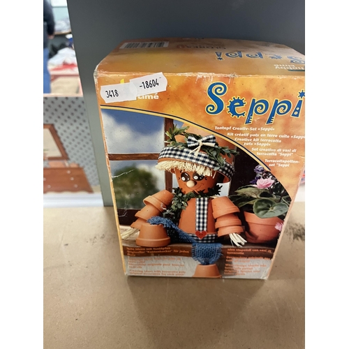 163 - Vintage 'Seppi' terracotta pot creative kit together with 4 Noddy books