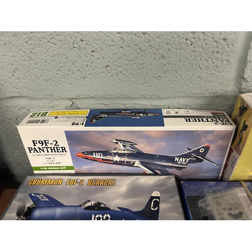 193 - Collection of aircraft models to include Revell AZ model etc