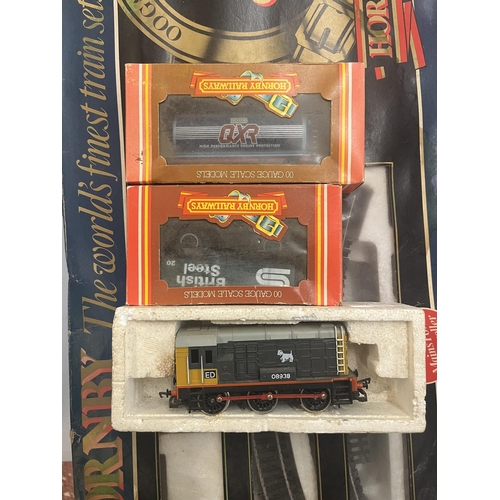 251 - Hornby ‘00’ gauge Inter-City 125 set with accessories