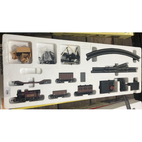 256 - Boxed Hornby train set - The Industrial