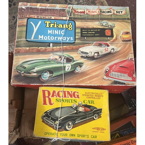 268 - Large collection of vintage games and toys