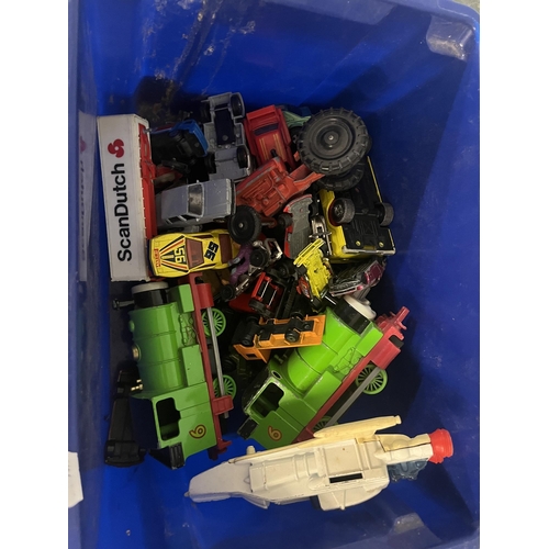 305 - Large collection of diecast vehicles unboxed and played with