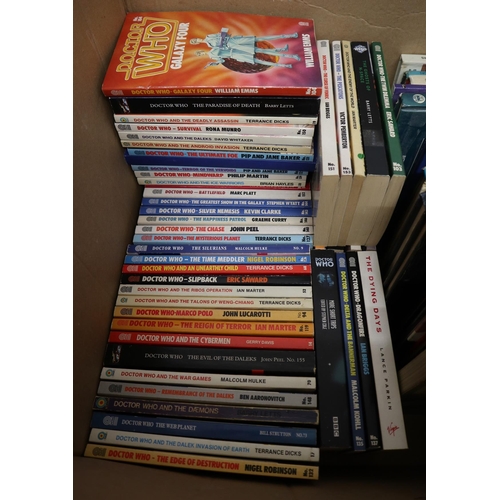 376 - Good collection of Doctor Who books to include signed Tom Baker book, annuals, novels and script boo... 