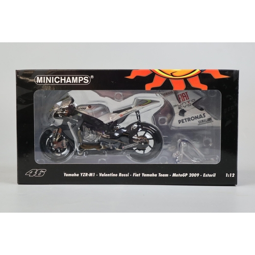 83 - Minichamps Valentino Rossi - Collection of 8 model motorcycles from 2008 & 2009