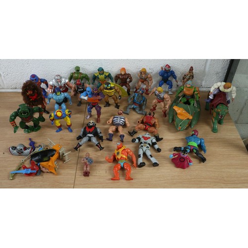 389 - Good collection of 1980's He-Man and the Masters of the Universe figures