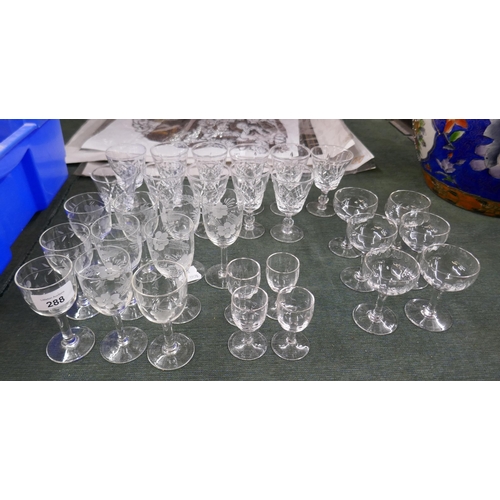 288 - Collection of glasses