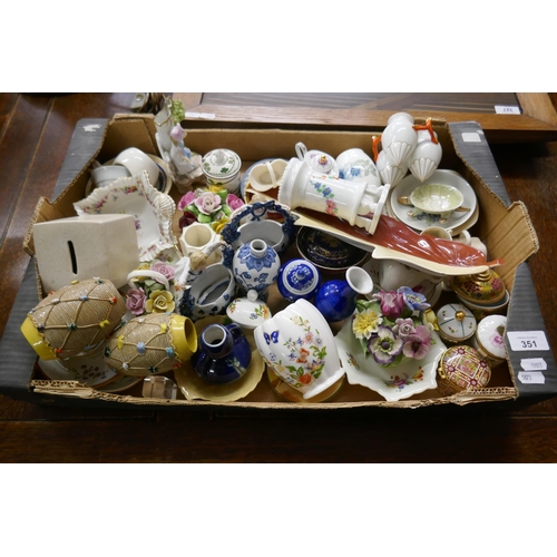 351 - Selection of Trinkets to include Shelley pin dishes