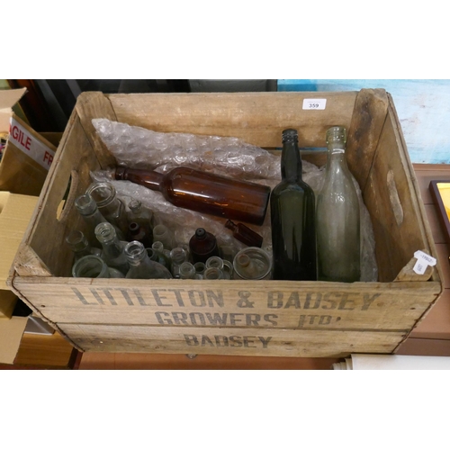 359 - Collection of vintage bottles in a Littleton Badsey crate