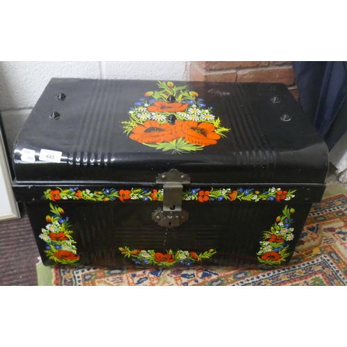 445 - Barge ware tin trunk