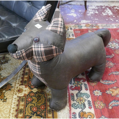 538 - Novelty dog footstool