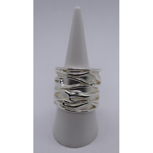 63 - Chunky silver ring