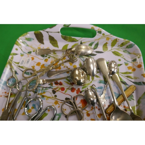 233 - Flatware to include scissors