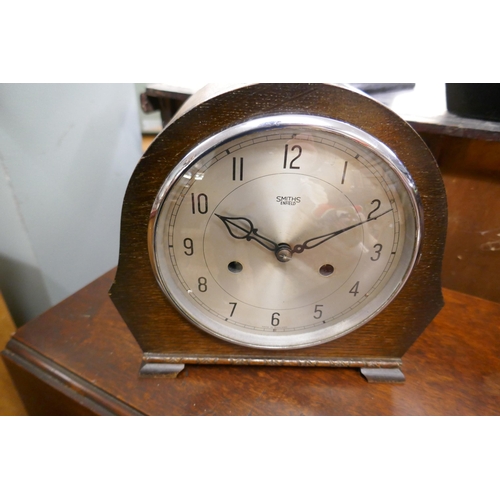 483 - 2 mantle clocks