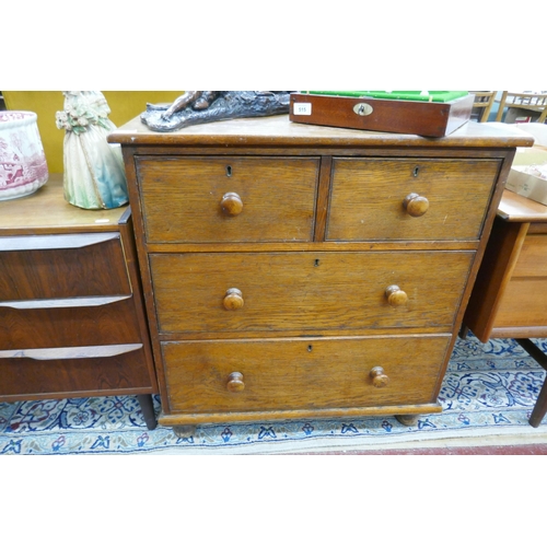 484 - Small 19thC oak chest of 2 over 2 drawers - Approx size: W: 77cm D: 47cm H: 84cm