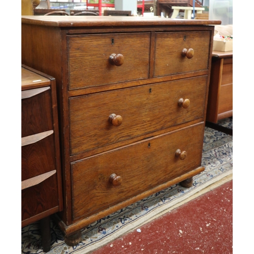 484 - Small 19thC oak chest of 2 over 2 drawers - Approx size: W: 77cm D: 47cm H: 84cm