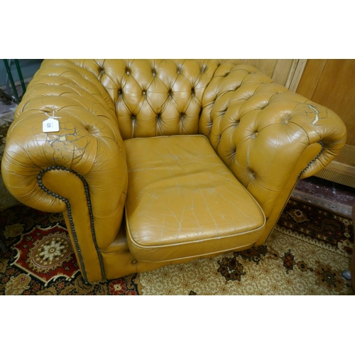 526 - Tan square Chesterfield chair