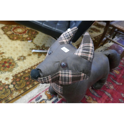 538 - Novelty dog footstool