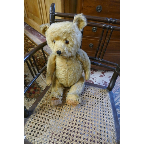 542 - Collection of old teddy bears