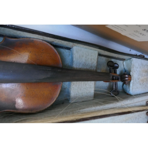 555 - Vintage violin and bow in case