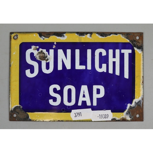 107 - Original Sunlight soap enamel sign - Approx. 15cm x 10cm