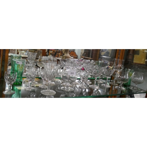 203 - Collection of glass 