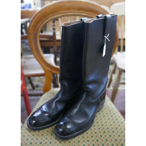 299 - Pair of Fireman's boots - size 9