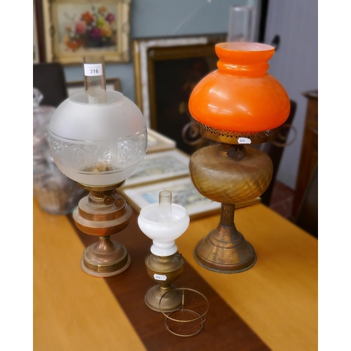 316 - 3 oil lamps