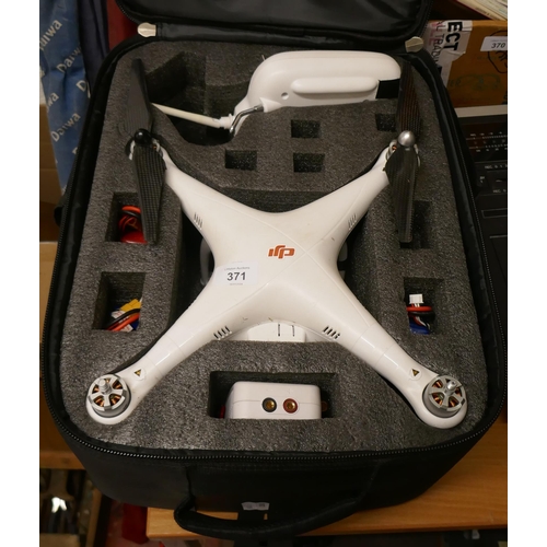 371 - DJI Phantom fc drone in working condition