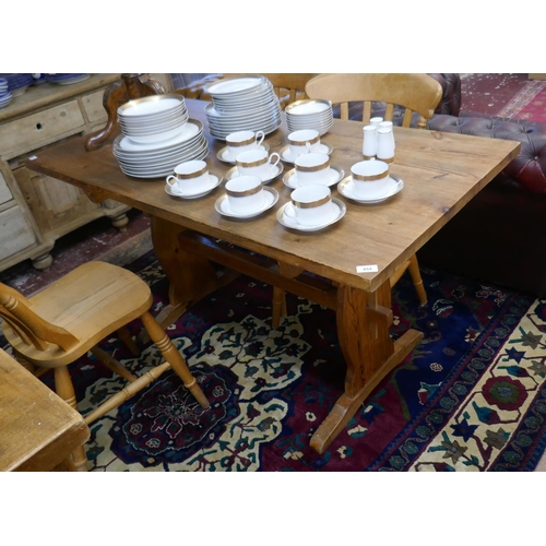 454 - Farm house pine table & 6 chairs including 2 carvers