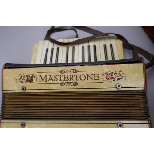 216 - Mastertone piano accordion
