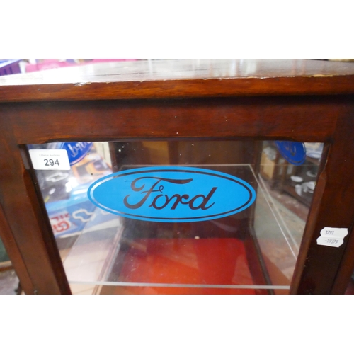 294 - Counter top display cabinet - Ford motor cars - Approx size: W: 42cm D: 47cm H: 56cm
