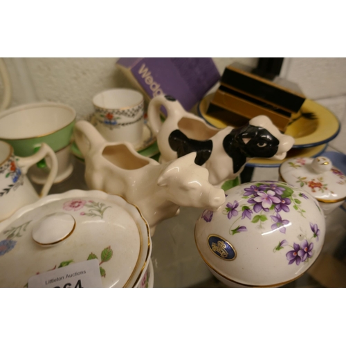 364 - Shelf of ceramics to include Wedgwood