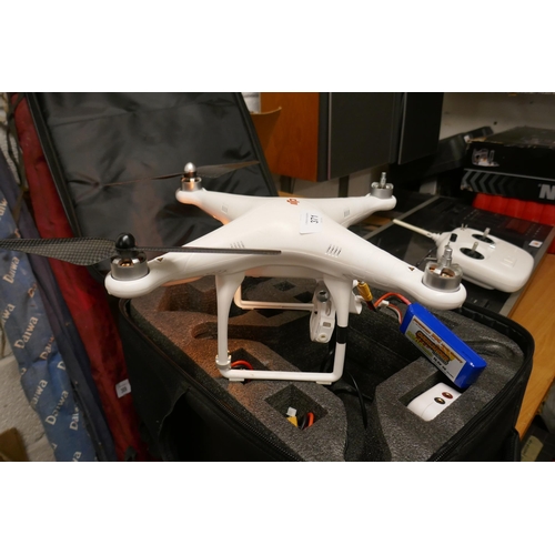 371 - DJI Phantom fc drone in working condition