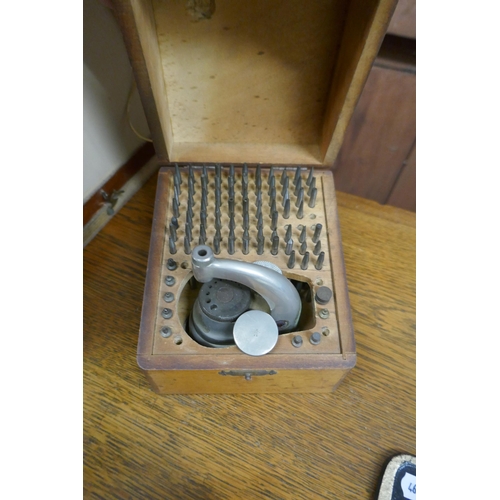 414 - Small horology tool kit to include lathe 