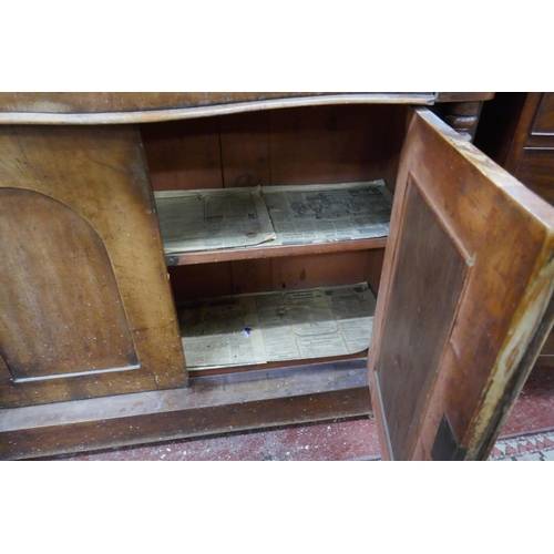 422 - Antique mahogany chiffonier - Approx size: W: 108cm D: 44cm H: 152cm