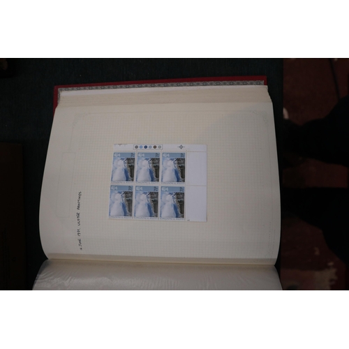 223 - Stamps - GB QEII definitives and commemoratives. many in blocks in albums