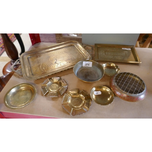 274 - Collection of brassware