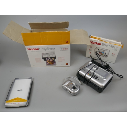 366 - Kodak Easy Share camera and printing system
