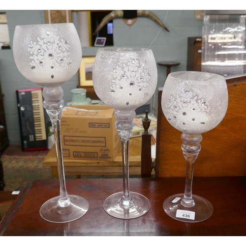 436 - 3 large graduated glasses - Approx height of tallest 40cm