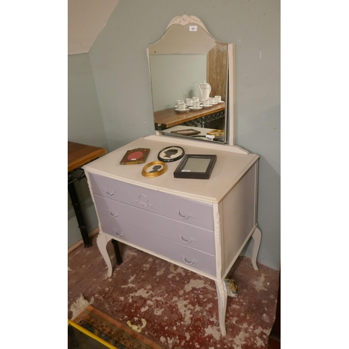 454 - French style dressing table