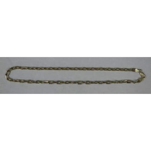 46 - Silver belcher chain