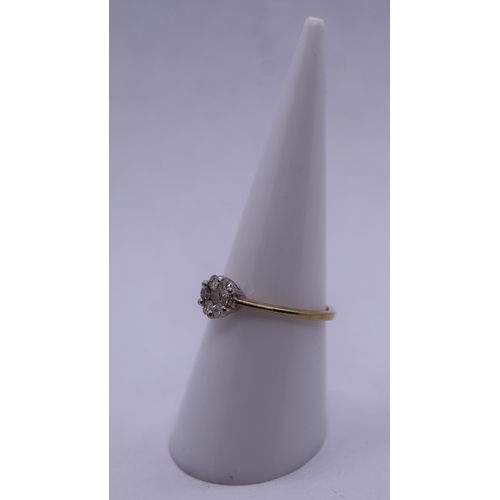51 - 9ct gold diamond ring - Size M