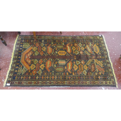 530 - Small rug - Approx size 150cm x 86cm