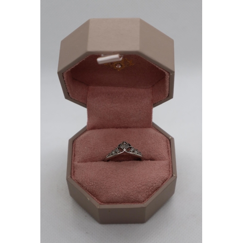 71 - Emmy London palladium and diamond ring