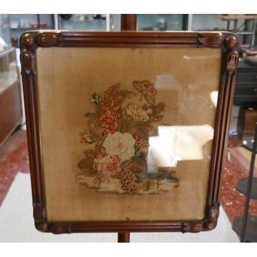 282 - Antique tapestry fire screen