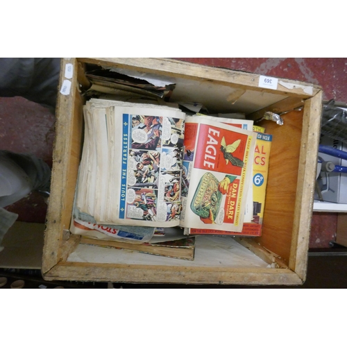 369 - Tea chest full of vintage comics to include The Eagle, Practical Mechanics etc