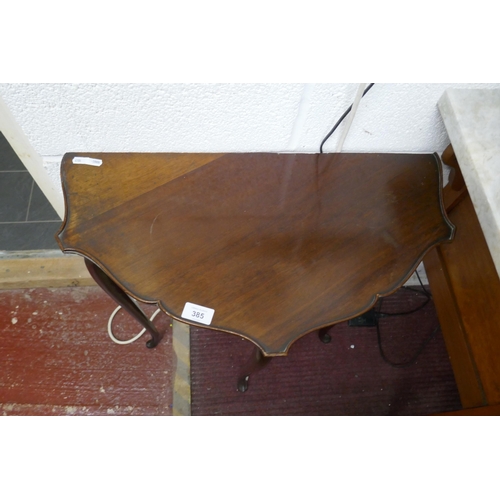 385 - 3 legged hall table