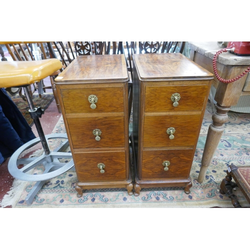 447 - Pair of walnut bedside chests - Approx size H: 70cm W: 30cm D: 50cm